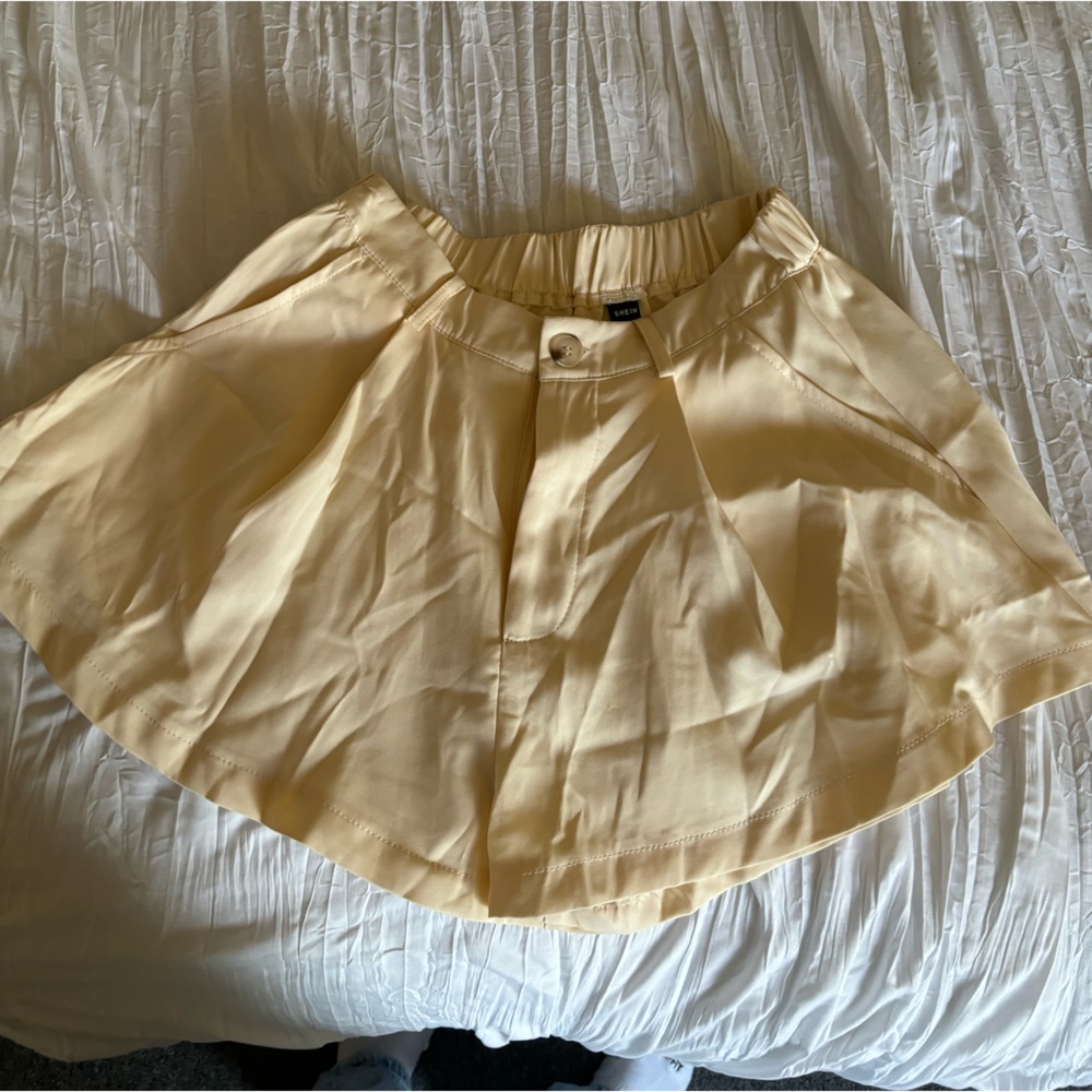 Cream Skirt